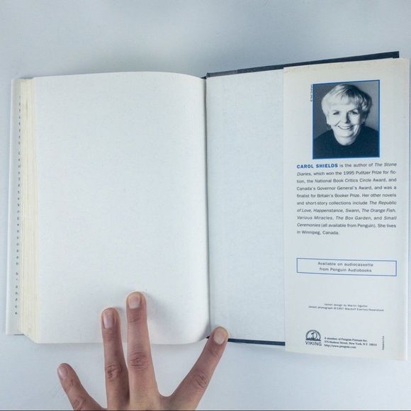 2/$30 - Larry's Party by Carol Shields - Picture 10 of 15